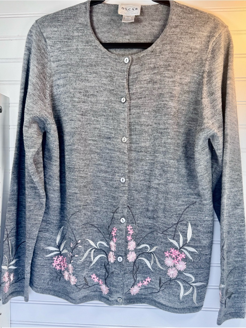 Vintage Oscar de la Renta Gray Floral Embroidered Cardigan XL - Picture 2 of 6